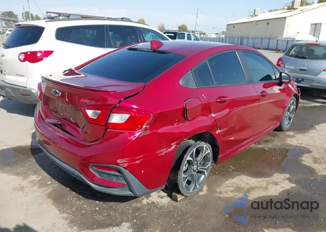 2019 Chevrolet Cruze Lt from USA, damaged, VIN 1G1BE5SM9K7140381